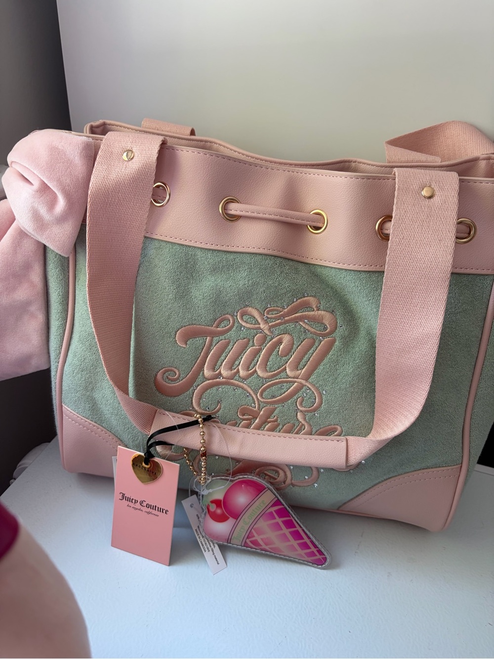 Juicy Couture Juicy Sugar Rush Tote